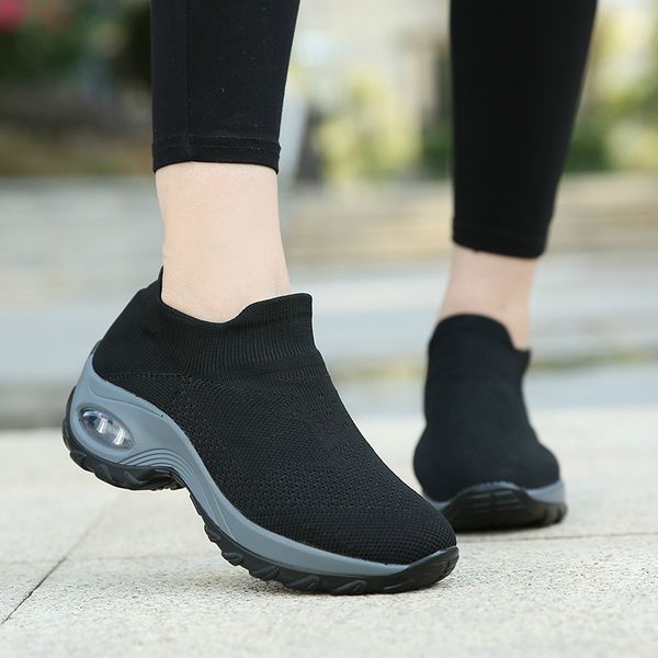 running shoes women mesh sneakers increase platform shoes breathable outdoor sport sock athletic black zapatos mujer
running shoes women mesh sneakers increase platform shoes breathable outdoor sport sock athletic black zapatos mujer