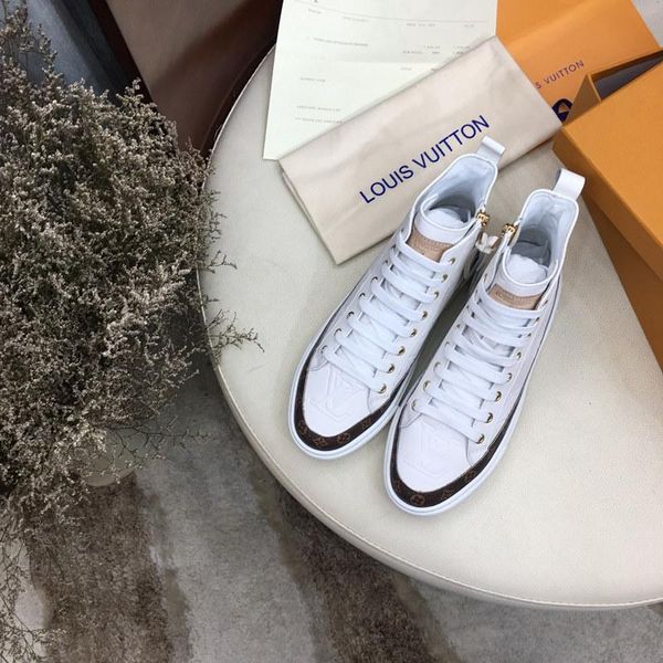 vv40 new limited edition french series high -end women 's casual shoes ,fashion women 's boots ,high -quality sports shoes ,free, Black
vv40 new limited edition french series high -end women 's casual shoes ,fashion women 's boots ,high -quality sports shoes ,free, Black