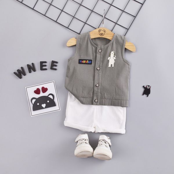 2pcs/set summer baby boys girls casual sleeveless cartoon bear print vest +shorts suits, White
2pcs/set summer baby boys girls casual sleeveless cartoon bear print vest +shorts suits, White