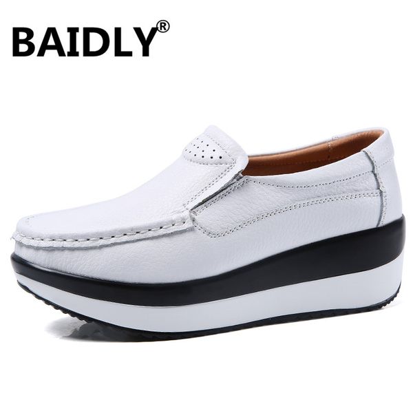 spring autumn women flats shoes platform sneakers shoes leather casual slip on flats heels creepers moccasins big size, Black
spring autumn women flats shoes platform sneakers shoes leather casual slip on flats heels creepers moccasins big size, Black