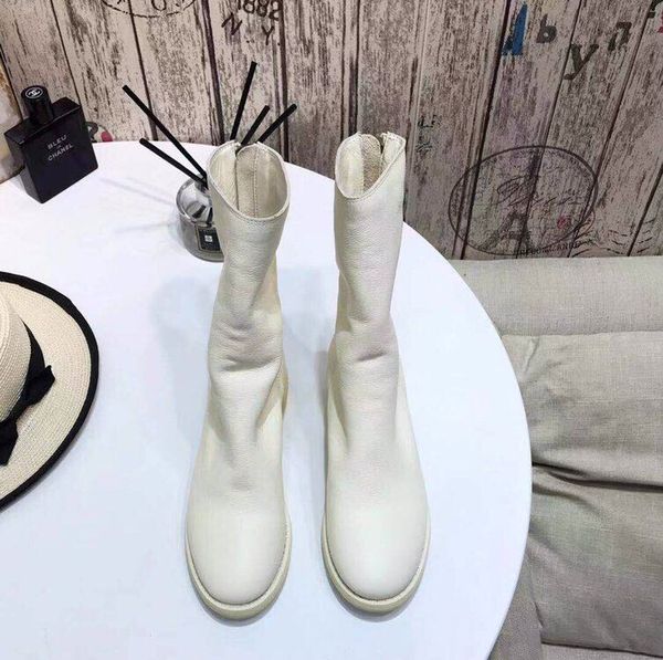 designer women's boots high-end quality handmade short boots shoes italy imported leather metal zipper street fashion, Black
designer women's boots high-end quality handmade short boots shoes italy imported leather metal zipper street fashion, Black