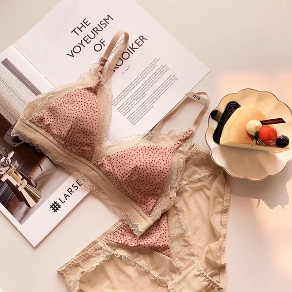 wriufred sexy lace push up bra dot вышивка белье комплекты тонкие чашки комфортно brassiere женщины нижнее белье провод свободный бюстгальте, Red;black
wriufred sexy lace push up bra dot вышивка белье комплекты тонкие чашки комфортно brassiere женщины нижнее белье провод свободный бюстгальте, Red;black