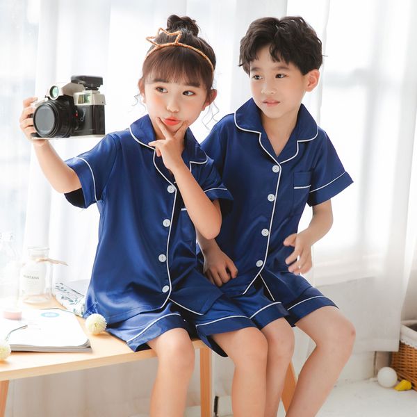 fashion silk cardigan suit summer children pajamas set comfortable kids pijamas suit casual satin girls sleepwear boy tracksuit, Blue;red 
fashion silk cardigan suit summer children pajamas set comfortable kids pijamas suit casual satin girls sleepwear boy tracksuit, Blue;red