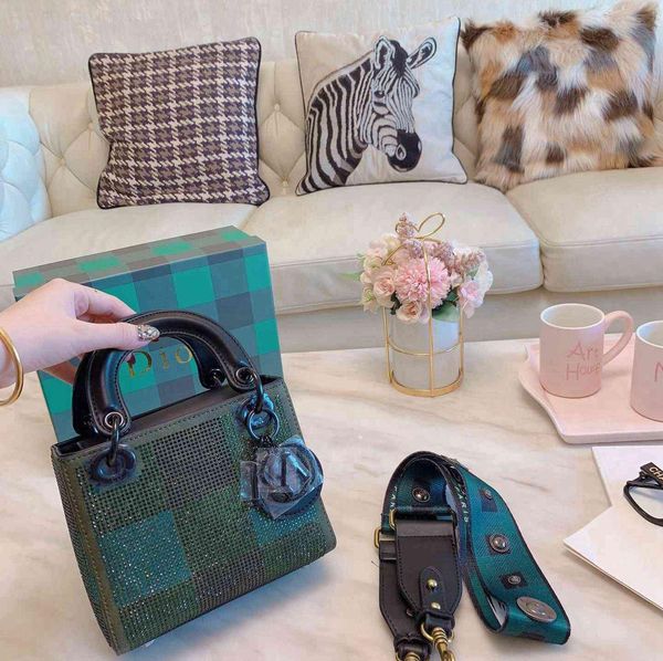women fashion shoulder messenger luxury pures clutch women handbag leather chain tote crossbody bags - 0361
women fashion shoulder messenger luxury pures clutch women handbag leather chain tote crossbody bags - 0361