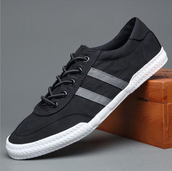 spring summer new men shoes fashion man lace up fabric breathable casual shoes men cool lightweigh loafers flat shoes
spring summer new men shoes fashion man lace up fabric breathable casual shoes men cool lightweigh loafers flat shoes