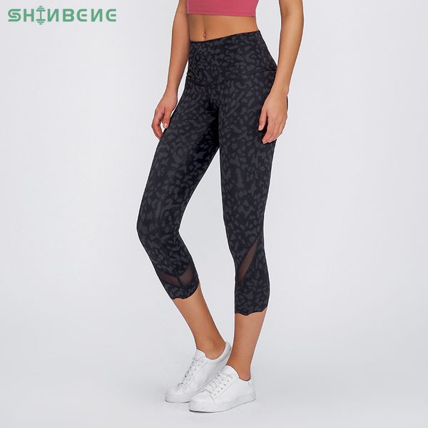 shinbene calf mesh patchwork sport fitness yoga capri pants women camo-panther naked-feel fabric running gym cropped pants 4-12, White;red
shinbene calf mesh patchwork sport fitness yoga capri pants women camo-panther naked-feel fabric running gym cropped pants 4-12, White;red