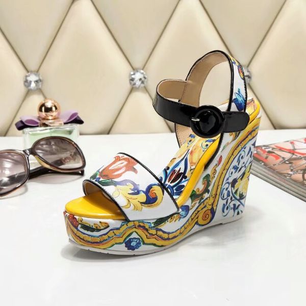 2019 women's shoes sandals new summer fashion print gladiator wedge shoes ladies slip open toe, Black
2019 women's shoes sandals new summer fashion print gladiator wedge shoes ladies slip open toe, Black
