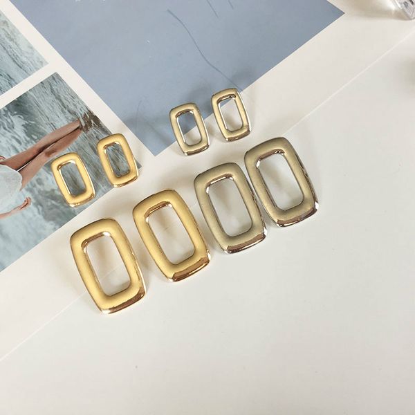 retro square shape stud earrings metal accessory party wedding jewelry women's gifts, Golden;silver
retro square shape stud earrings metal accessory party wedding jewelry women's gifts, Golden;silver