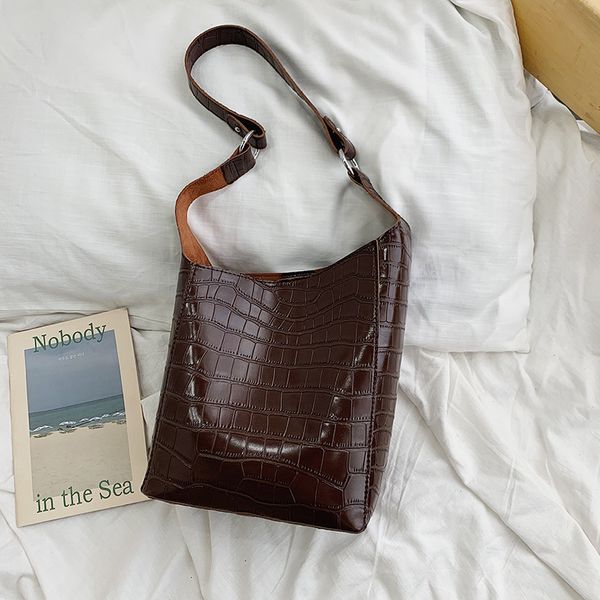 female vintage alligator crossbody bags for women 2020 luxury handbags designer sac a main ladies hand shoulder messenger bag
female vintage alligator crossbody bags for women 2020 luxury handbags designer sac a main ladies hand shoulder messenger bag