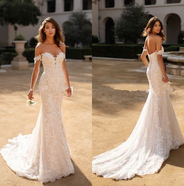 elegant off the shoulder lace mermaid wedding dresses tulle applique sweep train bridal gowns with buttons robes de mariee, White 
elegant off the shoulder lace mermaid wedding dresses tulle applique sweep train bridal gowns with buttons robes de mariee, White