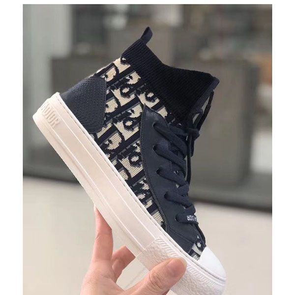 2020 leather thick fashion brand sneakers red star white shoes increase wild couple mens womens shoes white pink luxury designer bgh01, Blue;gray
2020 leather thick fashion brand sneakers red star white shoes increase wild couple mens womens shoes white pink luxury designer bgh01, Blue;gray