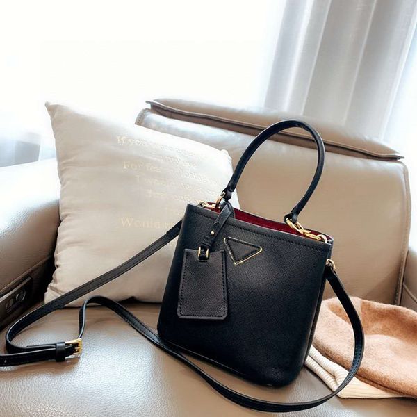 fashion womens designer handbag genuine leather shoulder bag lady purse removable shoulder strap bucket bag wallet
fashion womens designer handbag genuine leather shoulder bag lady purse removable shoulder strap bucket bag wallet