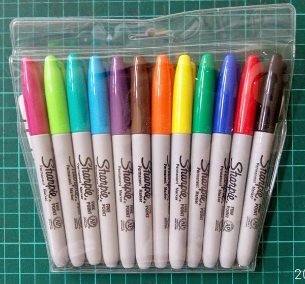 фломастеры sharpie 30001 на масляной основе художественные маркеры сша 1,0 мм перманентные
фломастеры sharpie 30001 на масляной основе художественные маркеры сша 1,0 мм перманентные