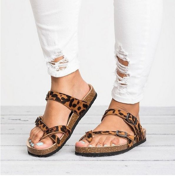 2019 women's slippers summer beach casual shoes retro leopard print flat slides thick-soled cork slipper fashion flip flops hot, Black
2019 women's slippers summer beach casual shoes retro leopard print flat slides thick-soled cork slipper fashion flip flops hot, Black