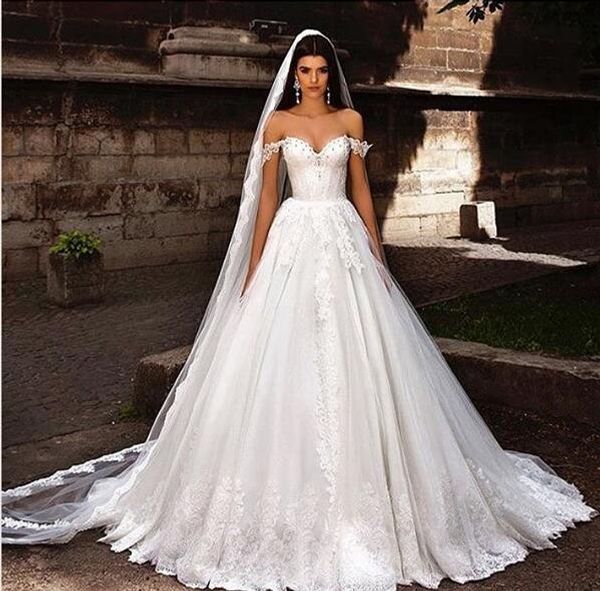 elegant women's a-line long off the shoulder lace wedding dresses appliqued stunning lace up back muslim bridal gowns custom made, White
elegant women's a-line long off the shoulder lace wedding dresses appliqued stunning lace up back muslim bridal gowns custom made, White