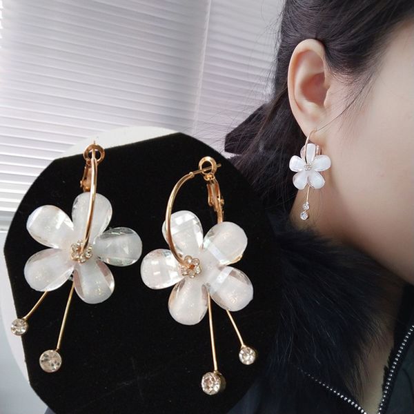 2019 новые поступления мода акриловые пять листьев цветы brincos oorbellen bijoux геометрический круг обруч серьги для женщин ювелирные изде, Golden;silver
2019 новые поступления мода акриловые пять листьев цветы brincos oorbellen bijoux геометрический круг обруч серьги для женщин ювелирные изде, Golden;silver