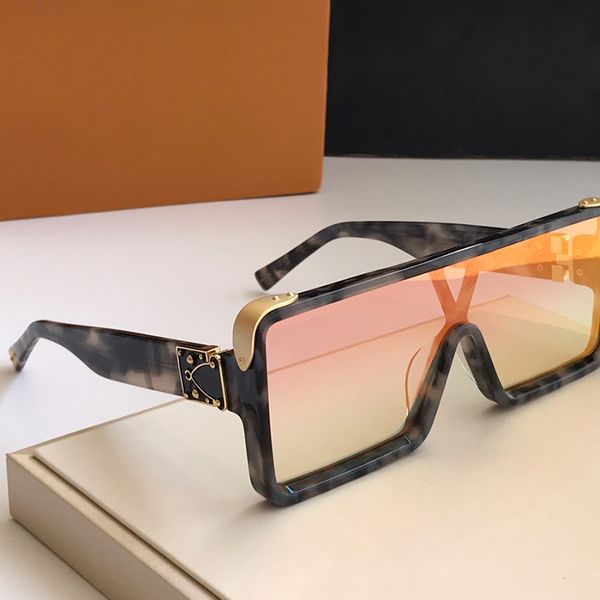 2020 мужчин бренд дизайнер новые модели прямоугольник формы z1258e полный rim люнет де солей фам роскошь и высокое качество, White;black
2020 мужчин бренд дизайнер новые модели прямоугольник формы z1258e полный rim люнет де солей фам роскошь и высокое качество, White;black