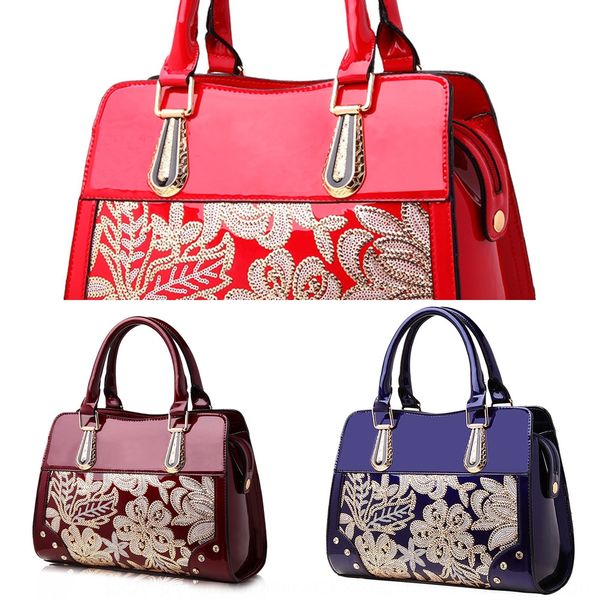 2020 women's high-end sequins shoulder patent leather portable women's shoulder bag sequins perkin bag, White
2020 women's high-end sequins shoulder patent leather portable women's shoulder bag sequins perkin bag, White