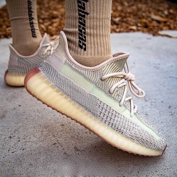 2019 fashion designer men women off running basketball shoes for mens platform star sneaker white sock sneakers size 13 -42
2019 fashion designer men women off running basketball shoes for mens platform star sneaker white sock sneakers size 13 -42