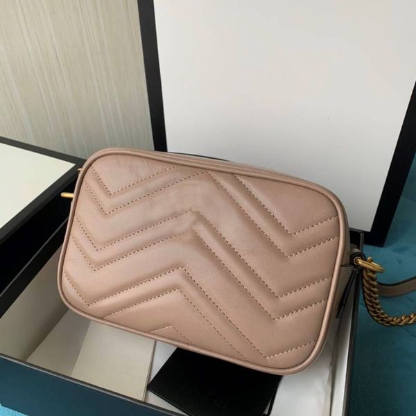 2020 luxury high-quality new designer luxury women handbags famous gold chain shoulder bags crossbody soho bag disco shoulder bag
2020 luxury high-quality new designer luxury women handbags famous gold chain shoulder bags crossbody soho bag disco shoulder bag