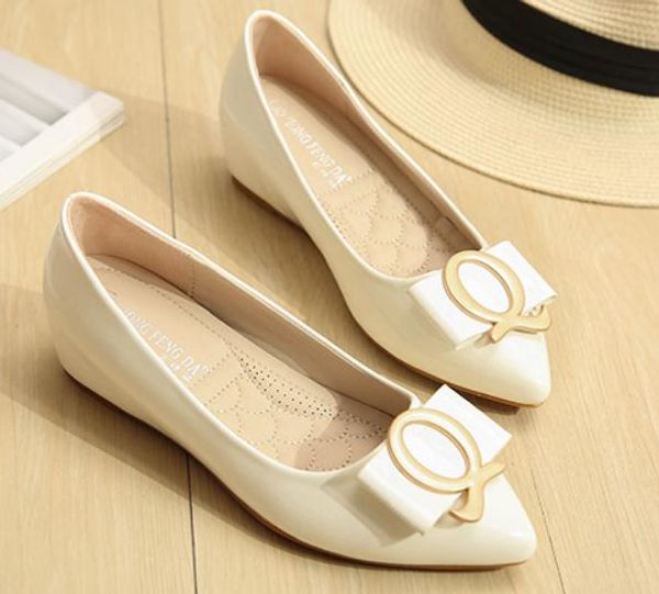 2019 women's shoes in spring and autumn with new style slope heel pointed end @40, Black
2019 women's shoes in spring and autumn with new style slope heel pointed end @40, Black
