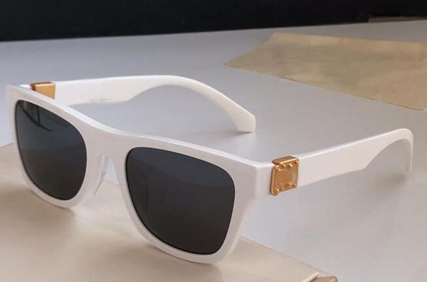 2020 new fashion vintage sunglasses women brand designer womens sunglasses ladies sun glasses with cases and box, White;black
2020 new fashion vintage sunglasses women brand designer womens sunglasses ladies sun glasses with cases and box, White;black