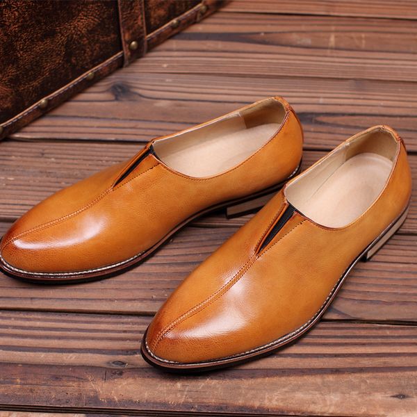 nice fashion men casual shoes men bullock leather shoes slip on loafers business dress fashion flat, Black
nice fashion men casual shoes men bullock leather shoes slip on loafers business dress fashion flat, Black