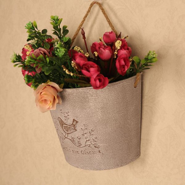 vintage hanging metal bird vase bucket storage organizer craft for artificial flower wedding christmas home garden decoration
vintage hanging metal bird vase bucket storage organizer craft for artificial flower wedding christmas home garden decoration