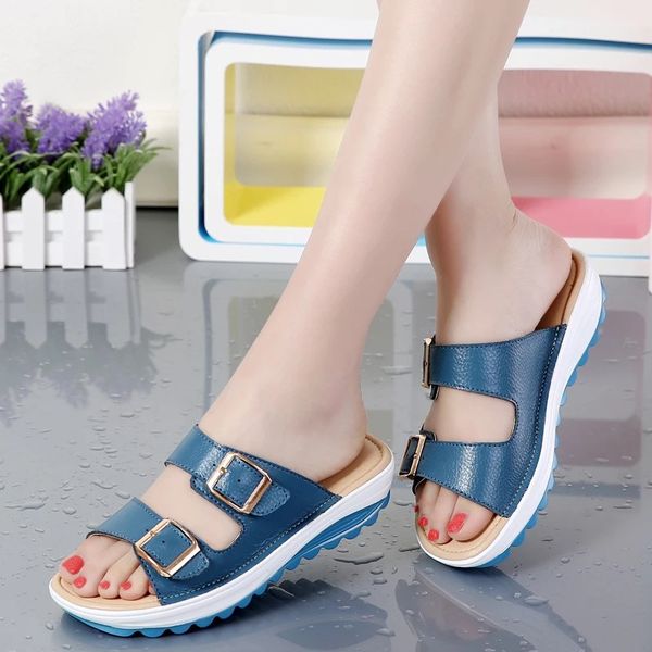 summer shoes women slippers 2019 new simple breathable wedges flip flops women sandals casual outside home slippers ladies shoes, Black
summer shoes women slippers 2019 new simple breathable wedges flip flops women sandals casual outside home slippers ladies shoes, Black
