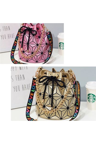 vintage reedition bag bucket bags logo designer shoulder bag messenger luxury cross-body zipper lady chest chai#640
vintage reedition bag bucket bags logo designer shoulder bag messenger luxury cross-body zipper lady chest chai#640
