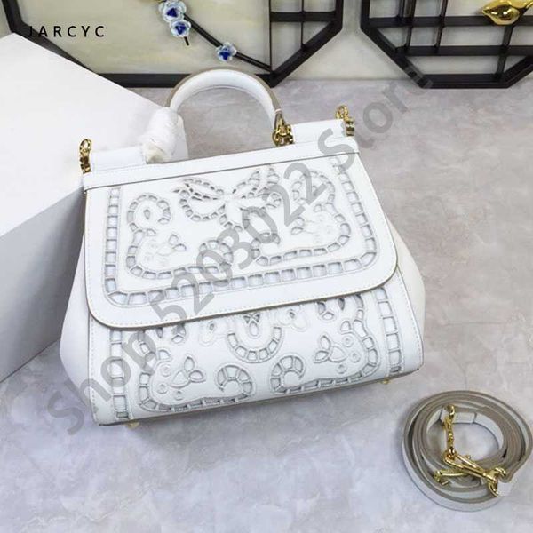 new style ladies'bag with one shoulder and slant spanning fashion and leisure hand-held leather hollow embroidery ladies' bag
new style ladies'bag with one shoulder and slant spanning fashion and leisure hand-held leather hollow embroidery ladies' bag