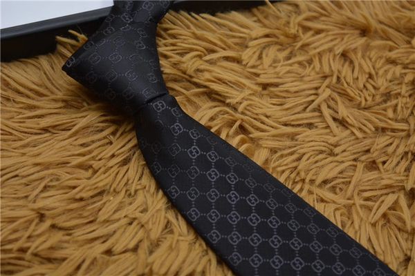 brand designer tie 100% silk tie with packing box 7.5 cm classic ties edition brand men's casual narrow tieith with box, Blue;purple
brand designer tie 100% silk tie with packing box 7.5 cm classic ties edition brand men's casual narrow tieith with box, Blue;purple