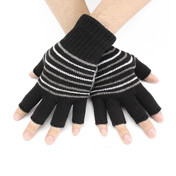 2pcs warm washable sports heating gloves practical with cover knitting winter usb connection cycling mitten skiing outdoor
2pcs warm washable sports heating gloves practical with cover knitting winter usb connection cycling mitten skiing outdoor