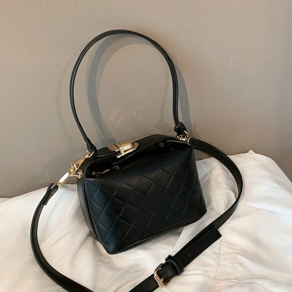 diamond pattern bags for women 2020 solid women bag delicate crossbody bag pu leather shoulder high-capacity tote
diamond pattern bags for women 2020 solid women bag delicate crossbody bag pu leather shoulder high-capacity tote