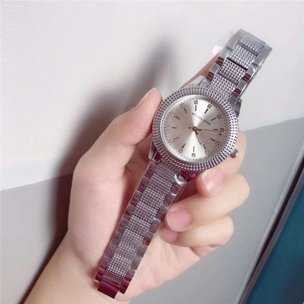 new fashion women's watch alloy steel belt business casual quartz watch, Slivery;brown
new fashion women's watch alloy steel belt business casual quartz watch, Slivery;brown