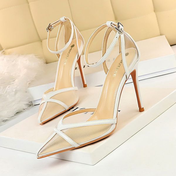 europeanandamericanstylesexyhighheelsstilettoshallowmouthpointedhollowwordmeshhollowhighheelsandals, Black
europeanandamericanstylesexyhighheelsstilettoshallowmouthpointedhollowwordmeshhollowhighheelsandals, Black