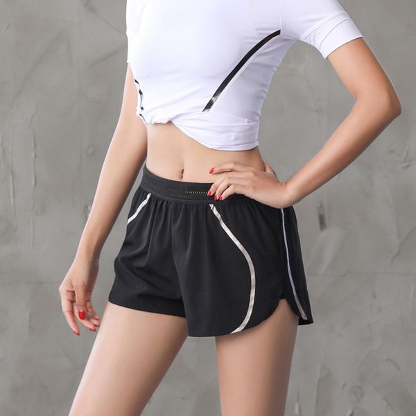 quick dry stripe running shorts for women short pants gym shorts yoga fitness workout sporty training fitness wear, Black;blue
quick dry stripe running shorts for women short pants gym shorts yoga fitness workout sporty training fitness wear, Black;blue