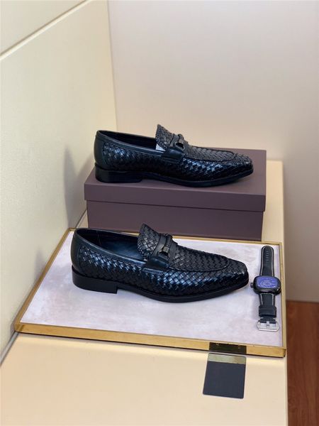 super quality red bottom leather sneakers men wedding dress party shoes casual shoes flat men oxford geunine leather shoes luxury design, Black
super quality red bottom leather sneakers men wedding dress party shoes casual shoes flat men oxford geunine leather shoes luxury design, Black