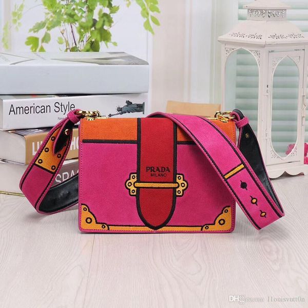 2019 new l1ouisvutt0n m1k pra1ra handbags single-shoulder bag women s men s bags backpack stylish classic bag leather handbags 1bd075 186245
2019 new l1ouisvutt0n m1k pra1ra handbags single-shoulder bag women s men s bags backpack stylish classic bag leather handbags 1bd075 186245