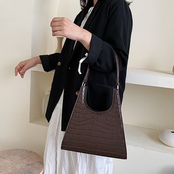 fashion leisure pattern pu leather crossbody bags for women retro handbags shoulder hand bag tote
fashion leisure pattern pu leather crossbody bags for women retro handbags shoulder hand bag tote