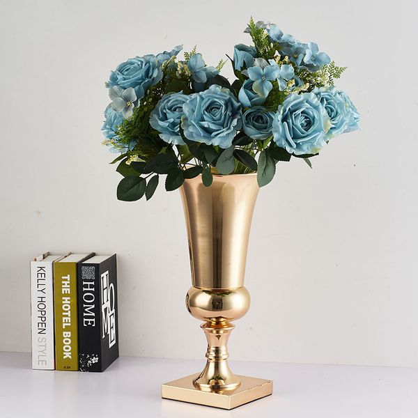 gold/silver metal flower vases wedding decoration table centerpiece vase tableroad lead flower holder for home gift
gold/silver metal flower vases wedding decoration table centerpiece vase tableroad lead flower holder for home gift