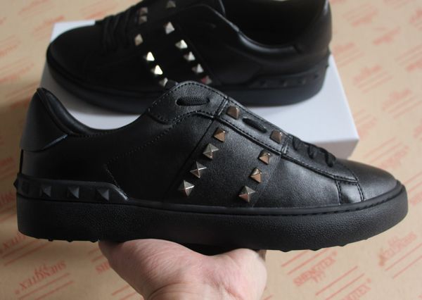 designer open low-sneakers casual shoes calfskin leather with stud details sneaker for men women size 35-46., Black
designer open low-sneakers casual shoes calfskin leather with stud details sneaker for men women size 35-46., Black