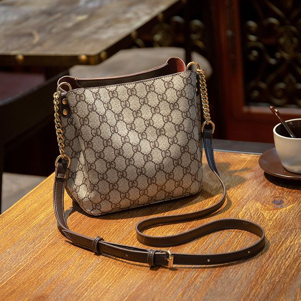 ins мода старинные женщины кожаный мешок ведра роскошные сумки дизайнерские сумки классический узор сумки на ремне дамы crossbody сумки