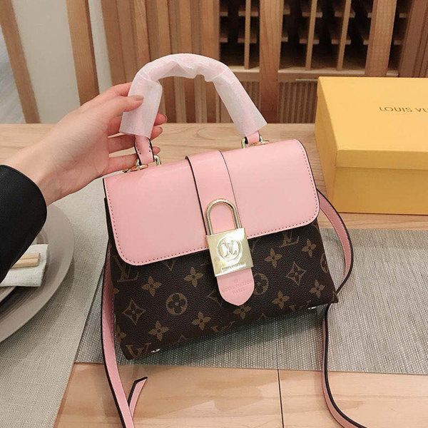 most popular shoulder bags designer handbag handbag fashion simple ladies shoulder bags wallet ing
most popular shoulder bags designer handbag handbag fashion simple ladies shoulder bags wallet ing