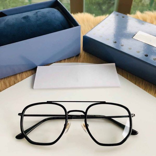 luxury 0623 sunglasses women popular fashion big summer style with the bees uv protection lens come with case, White;black
luxury 0623 sunglasses women popular fashion big summer style with the bees uv protection lens come with case, White;black