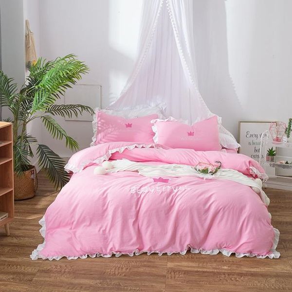 four seasons universal bedding four-piece washed cotton embroidery crown hello beautiful pattern lace bed sheets quilt cover
four seasons universal bedding four-piece washed cotton embroidery crown hello beautiful pattern lace bed sheets quilt cover
