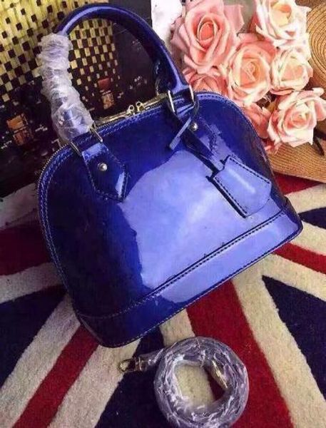 2019 shell bag women genuine leather handbags flower embossed shoulder bags with lock designer handbags crossbody bag
2019 shell bag women genuine leather handbags flower embossed shoulder bags with lock designer handbags crossbody bag