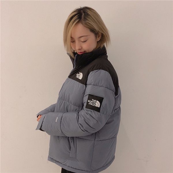 19fw new the north nupste 1996 embroiderd logos hooded windbreaker coat men women face outdoor streetwear sweatshirt jackets, Blue;black
19fw new the north nupste 1996 embroiderd logos hooded windbreaker coat men women face outdoor streetwear sweatshirt jackets, Blue;black