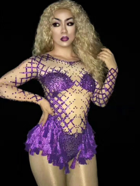 stage purple crystals long sleeve tassel bodysuit outfit party costumes stage wear dance nightclub costumes singer bodysuit, Black;red
stage purple crystals long sleeve tassel bodysuit outfit party costumes stage wear dance nightclub costumes singer bodysuit, Black;red