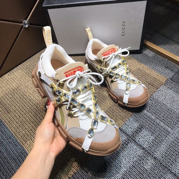 iduzi designers brand men casual shoes leather men high shoes sneakers breathable hip hop shoes mens brand 35-45
iduzi designers brand men casual shoes leather men high shoes sneakers breathable hip hop shoes mens brand 35-45